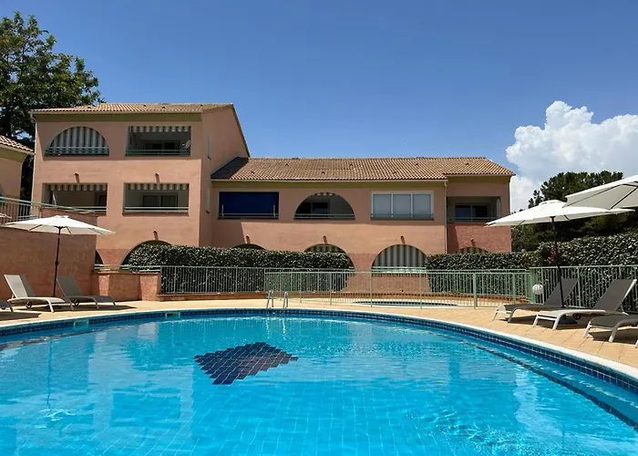 Apart Otel Les Jardins De La 3*