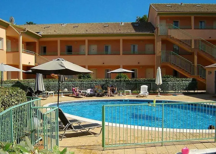 Apart Otel Les Jardins De La 3*